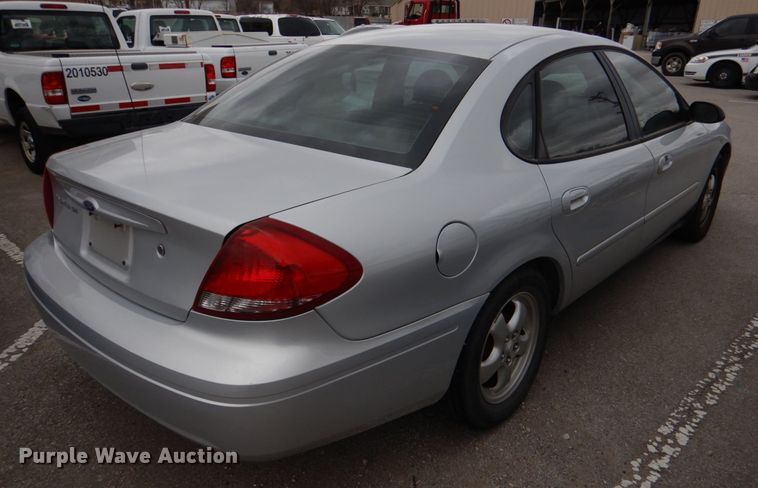 image for item KE9391 2006 Ford Taurus SE
