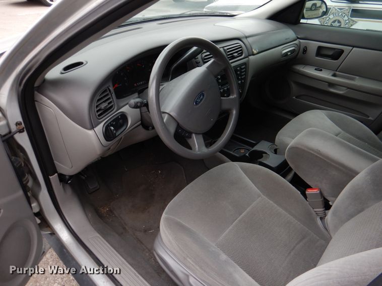 image for item KE9391 2006 Ford Taurus SE