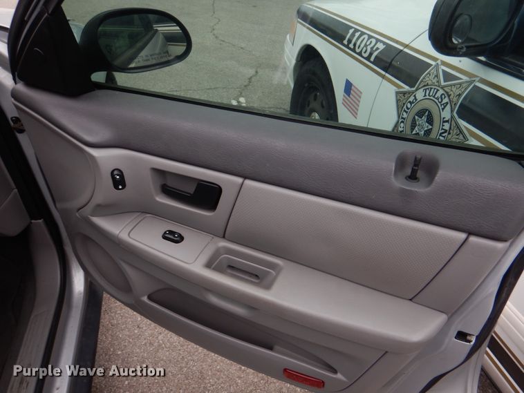 image for item KE9391 2006 Ford Taurus SE