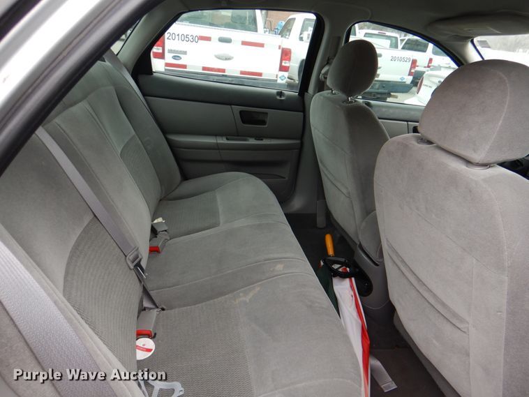 image for item KE9391 2006 Ford Taurus SE