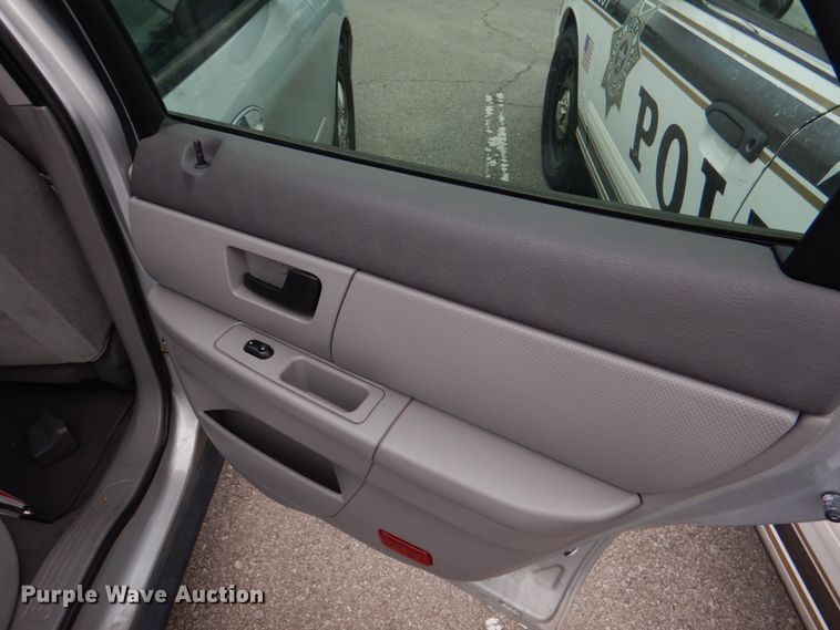 image for item KE9391 2006 Ford Taurus SE