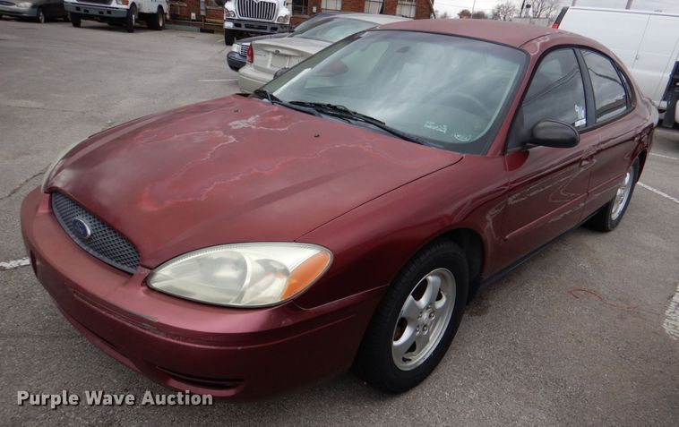 image for item KE9396 2004 Ford Taurus SES