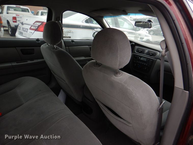 image for item KE9396 2004 Ford Taurus SES