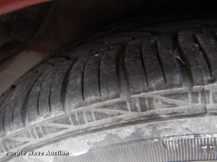 image for item KE9396 2004 Ford Taurus SES