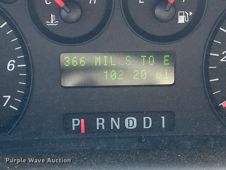 image for item KE9396 2004 Ford Taurus SES