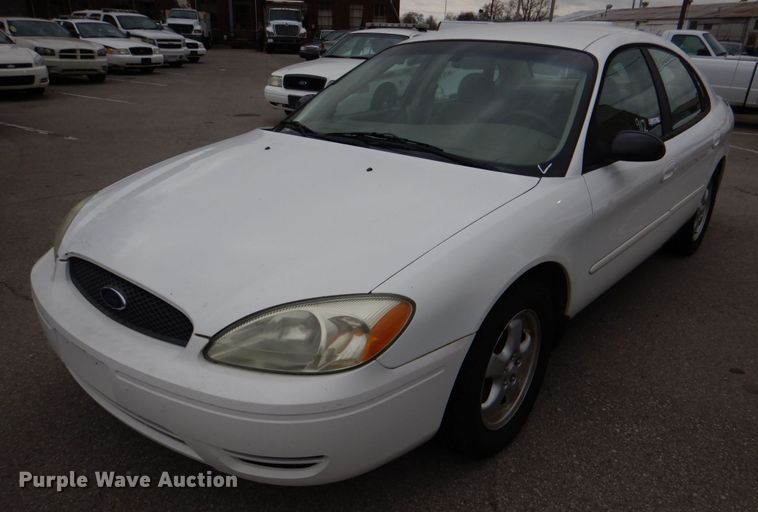 image for item KE9430 2004 Ford Taurus SES