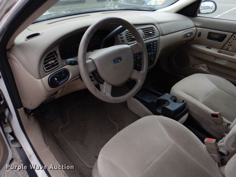 image for item KE9430 2004 Ford Taurus SES
