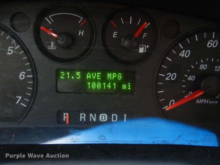 image for item KE9430 2004 Ford Taurus SES
