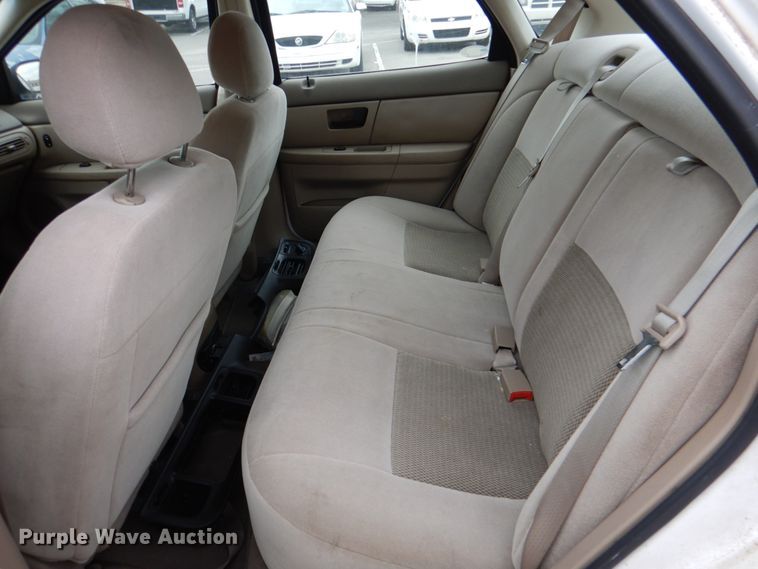 image for item KE9430 2004 Ford Taurus SES