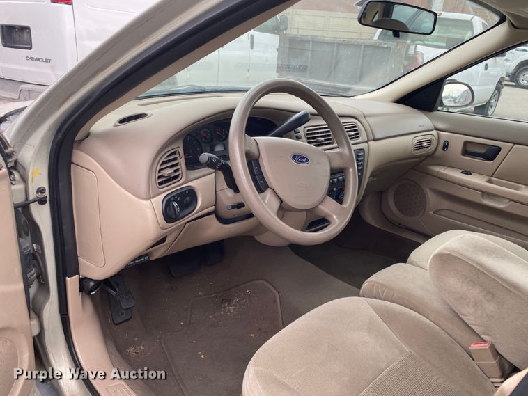 image for item KE9431 2006 Ford Taurus SE