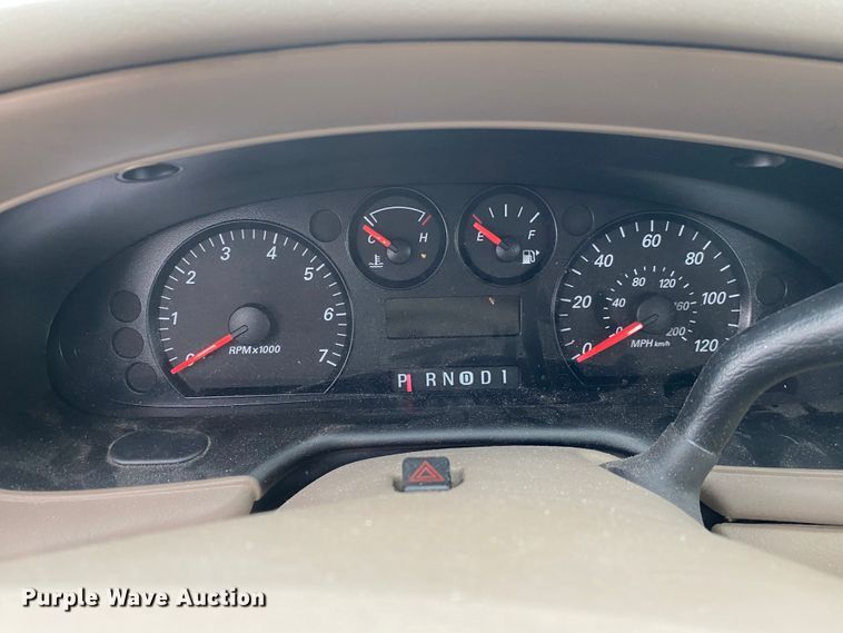 image for item KE9431 2006 Ford Taurus SE