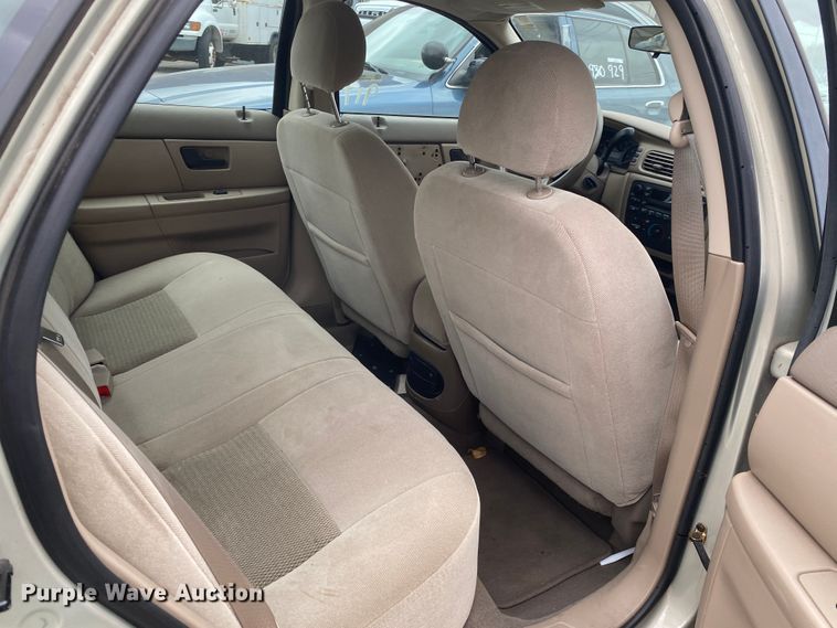 image for item KE9431 2006 Ford Taurus SE