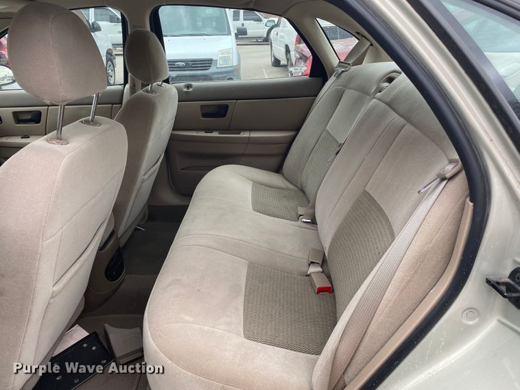 image for item KE9431 2006 Ford Taurus SE