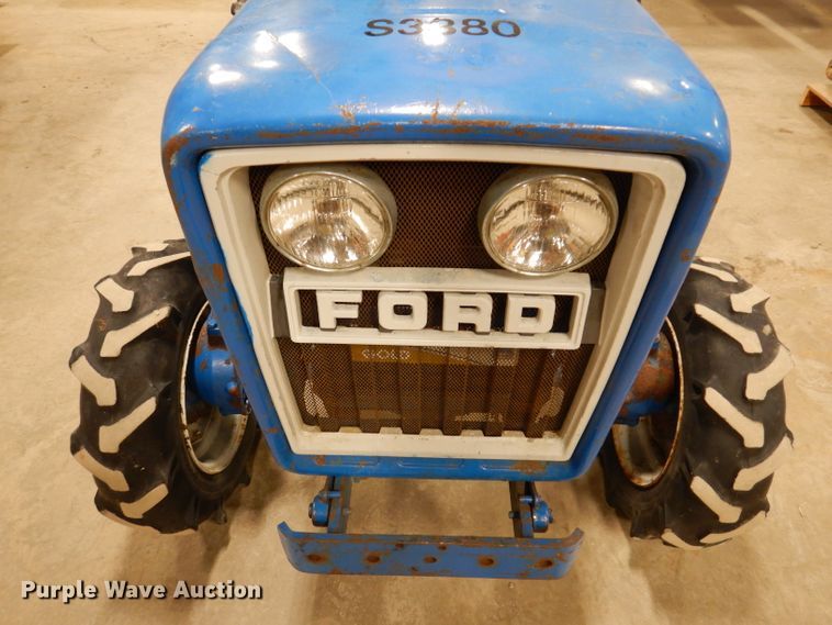image for item KG9946 Ford 1500  MFWD tractor