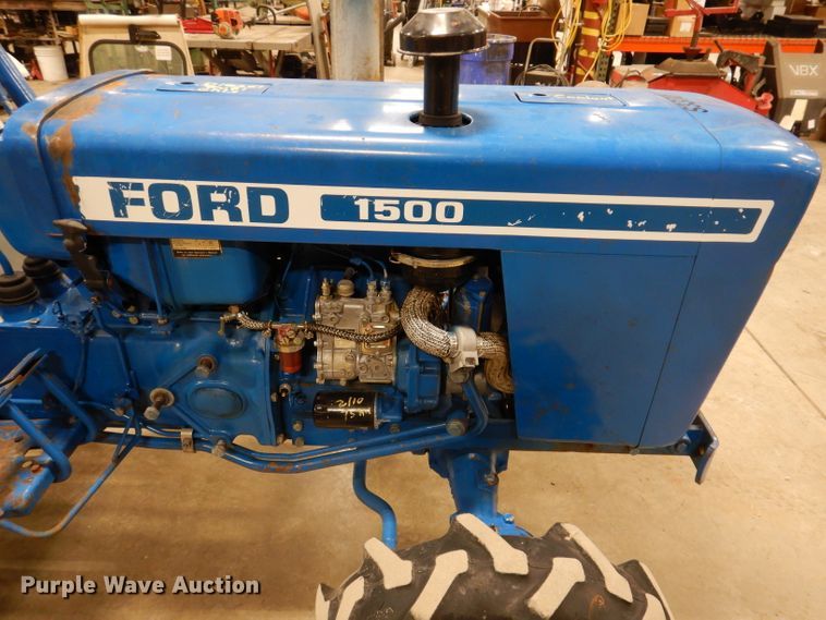 image for item KG9946 Ford 1500  MFWD tractor