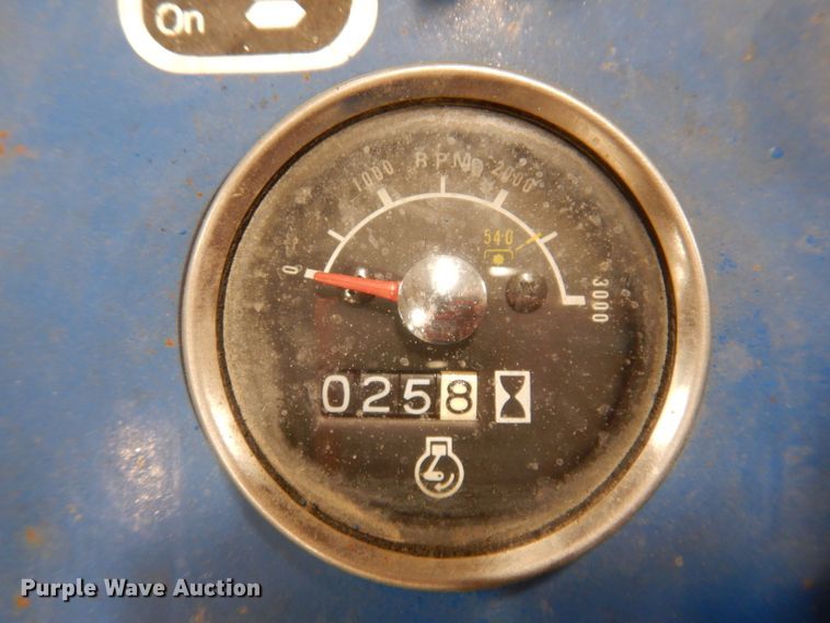 image for item KG9946 Ford 1500  MFWD tractor