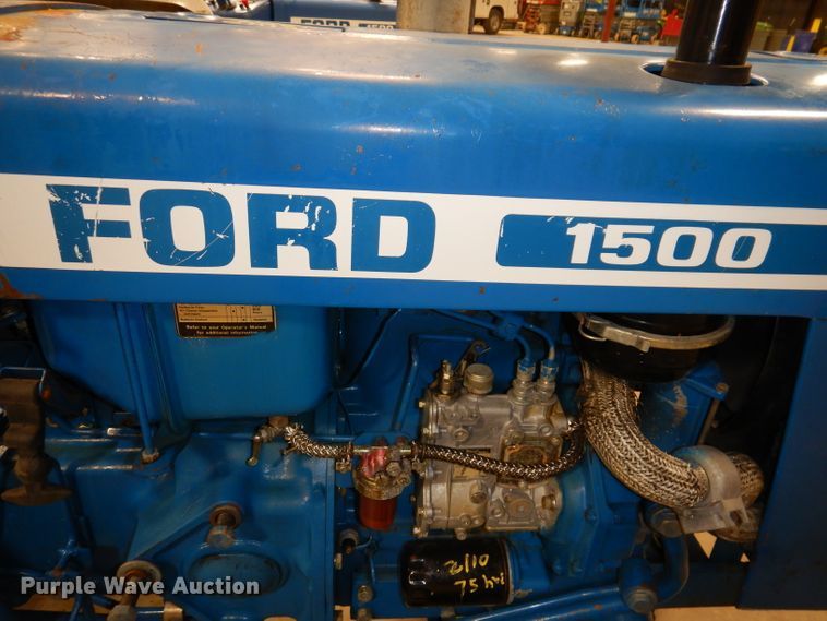 image for item KG9946 Ford 1500  MFWD tractor