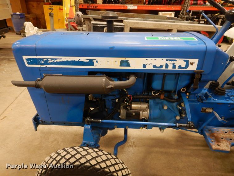 image for item KG9947 Ford 1500  MFWD tractor