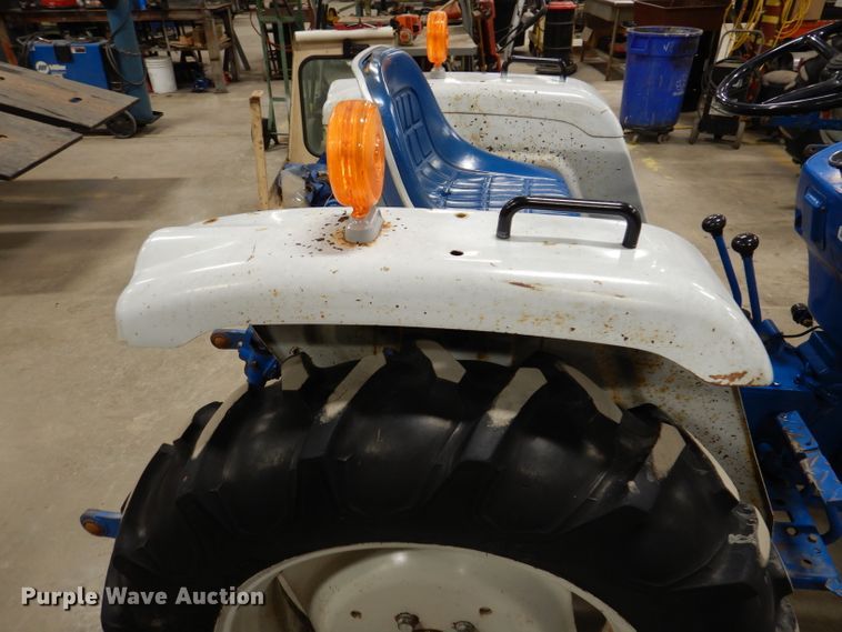 image for item KG9947 Ford 1500  MFWD tractor