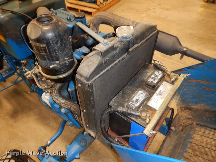 image for item KG9947 Ford 1500  MFWD tractor