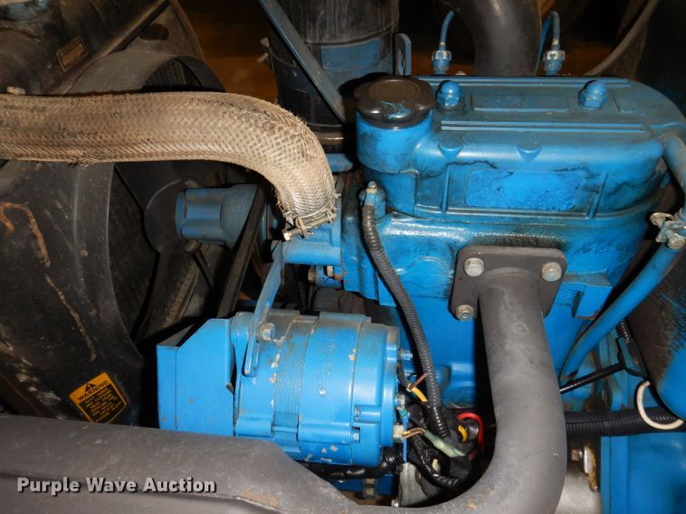 image for item KG9947 Ford 1500  MFWD tractor