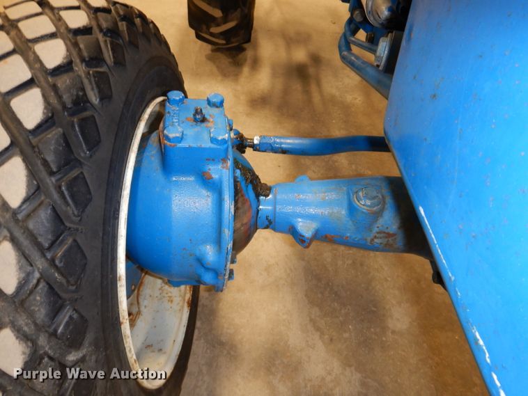 image for item KG9947 Ford 1500  MFWD tractor