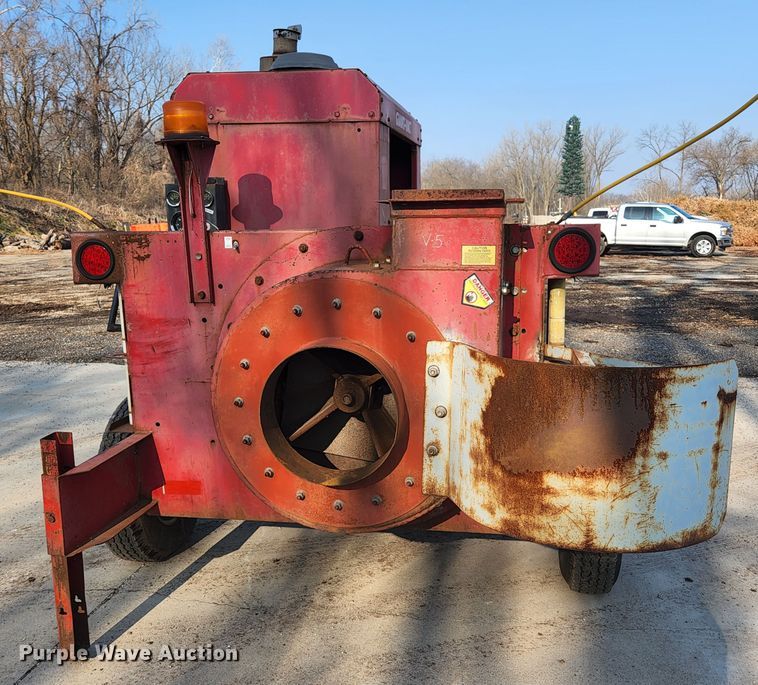 image for item KH9700 2009 Giant-vac TM6600JDTB-HW  leaf vacuum