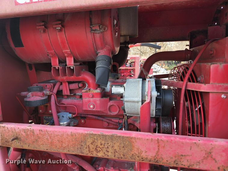 image for item KH9700 2009 Giant-vac TM6600JDTB-HW  leaf vacuum