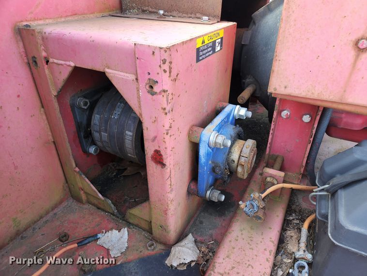 image for item KH9700 2009 Giant-vac TM6600JDTB-HW  leaf vacuum