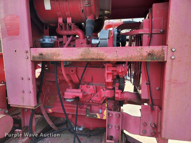 image for item KH9701 2007 Giant-vac TM6600JDTB-HW  leaf vacuum