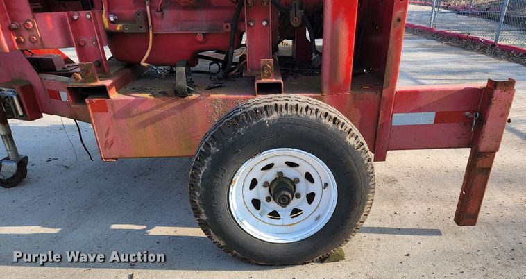 image for item KH9701 2007 Giant-vac TM6600JDTB-HW  leaf vacuum