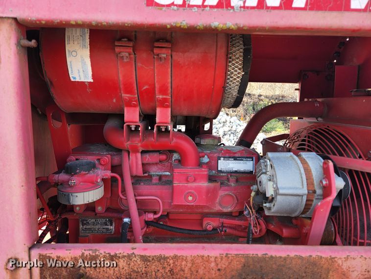 image for item KH9702 2009 Giant-vac TM6600JDTB-HW  leaf vacuum