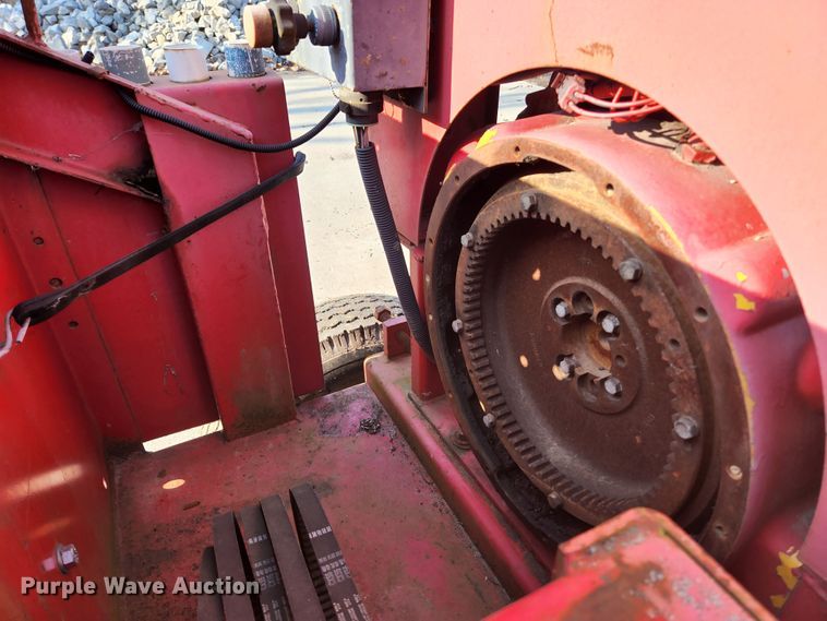 image for item KH9702 2009 Giant-vac TM6600JDTB-HW  leaf vacuum