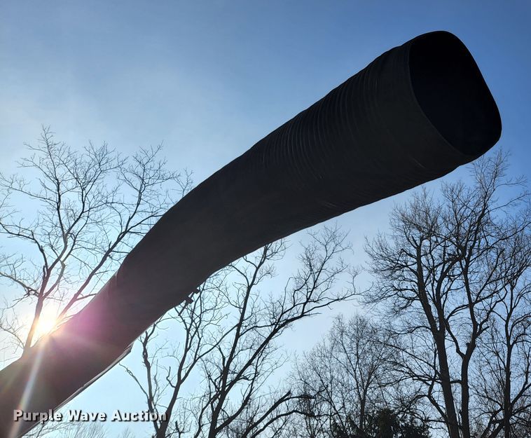 image for item KH9702 2009 Giant-vac TM6600JDTB-HW  leaf vacuum