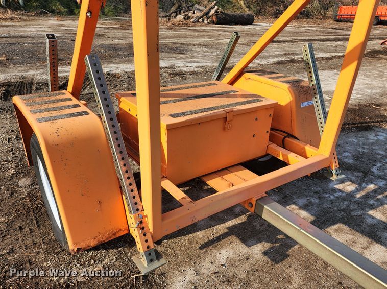 image for item KH9704 2008 Addco AB15  arrow board