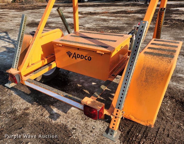 image for item KH9704 2008 Addco AB15  arrow board