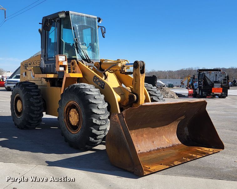 image for item KH9742 1999 Case 621B  wheel loader