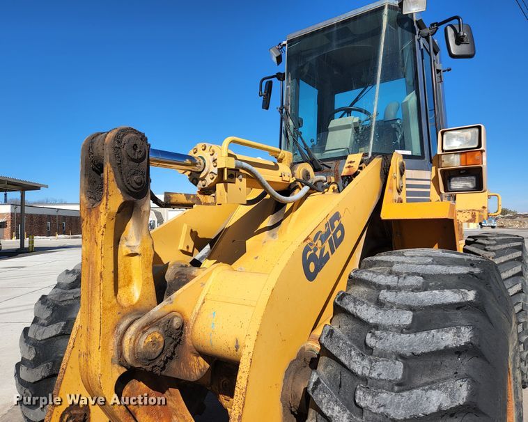 image for item KH9742 1999 Case 621B  wheel loader