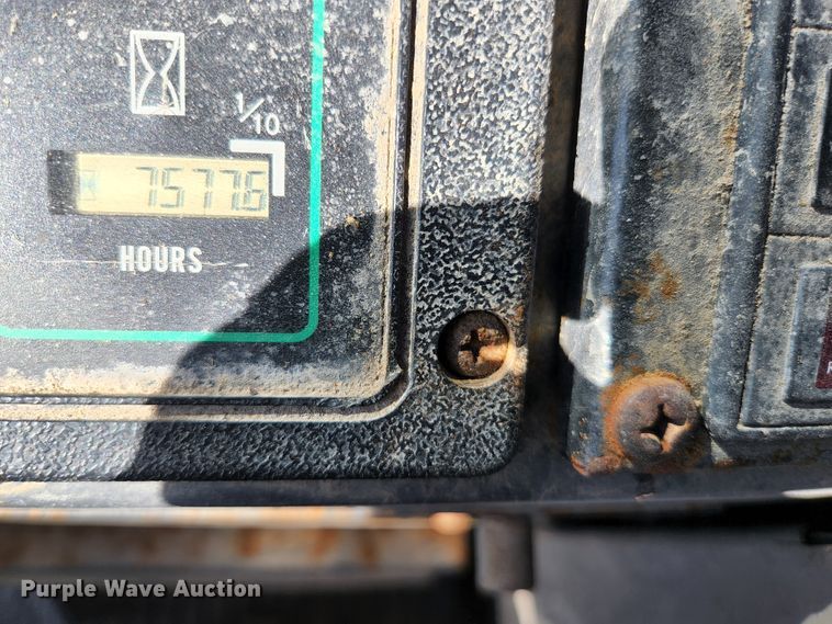 image for item KH9742 1999 Case 621B  wheel loader