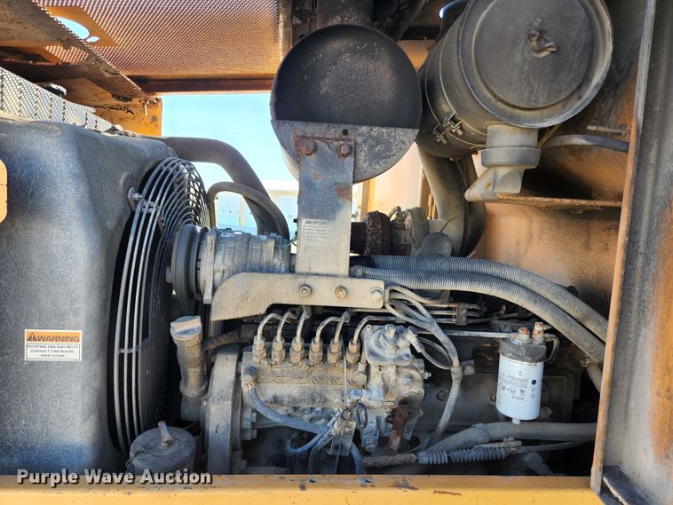 image for item KH9742 1999 Case 621B  wheel loader