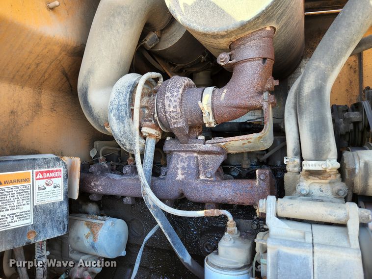 image for item KH9742 1999 Case 621B  wheel loader