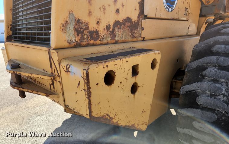 image for item KH9742 1999 Case 621B  wheel loader