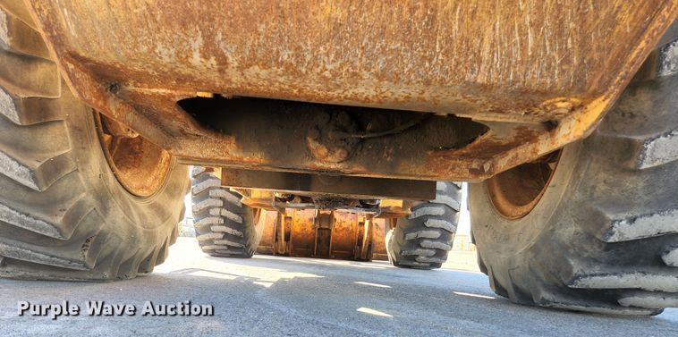 image for item KH9742 1999 Case 621B  wheel loader