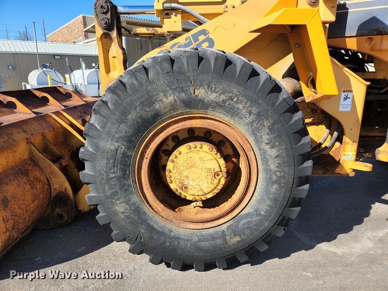 image for item KH9742 1999 Case 621B  wheel loader