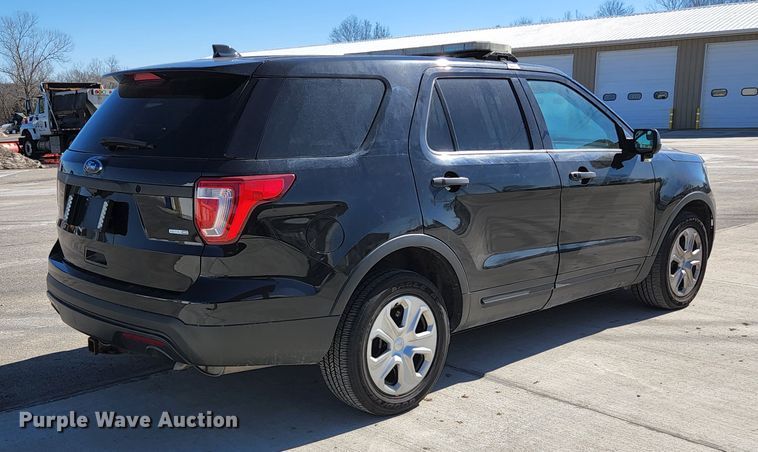 image for item KH9743 2017 Ford Explorer Police Interceptor  SUV