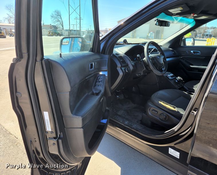 image for item KH9744 2016 Ford Explorer Police Interceptor  SUV