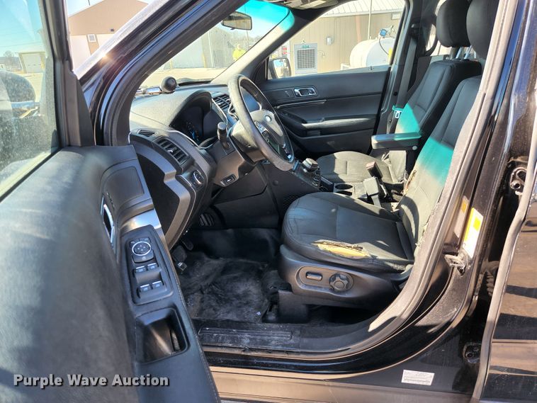 image for item KH9744 2016 Ford Explorer Police Interceptor  SUV