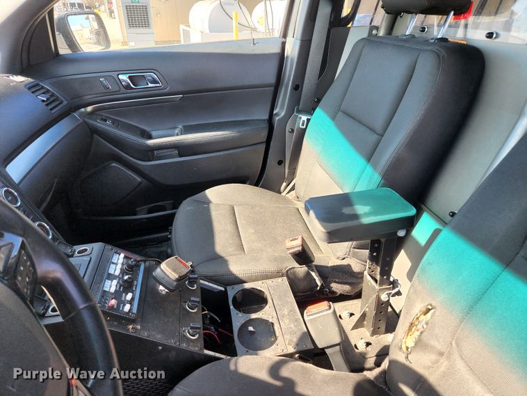 image for item KH9744 2016 Ford Explorer Police Interceptor  SUV