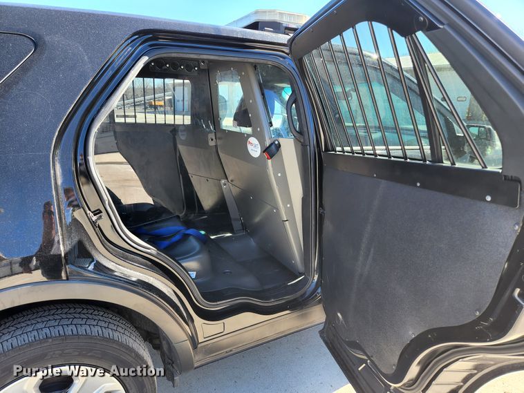 image for item KH9744 2016 Ford Explorer Police Interceptor  SUV