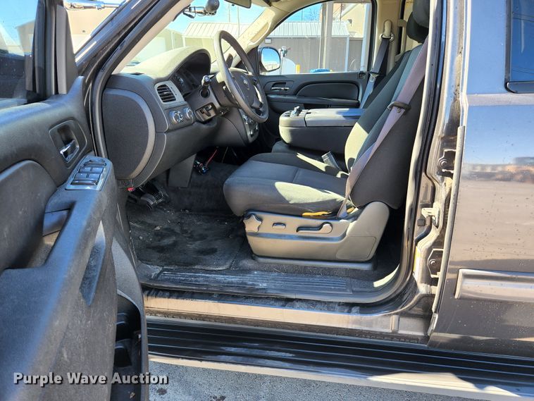 image for item KH9745 2010 Chevrolet Tahoe  SUV